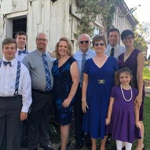 Meet your Posher, Sharon